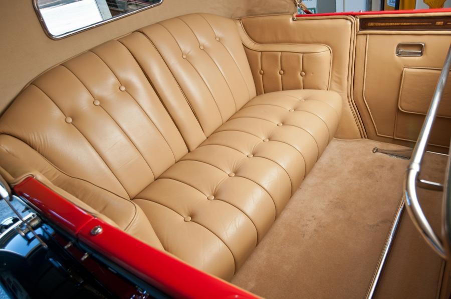  Packard Twelve 5-Passenger Sport Phaeton 1934 года  (фото 16 из 28)